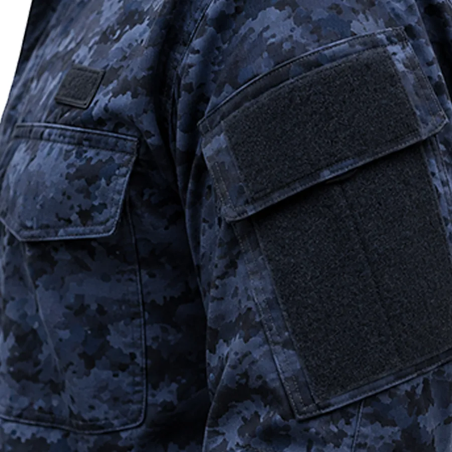 Navy field suit, detail view